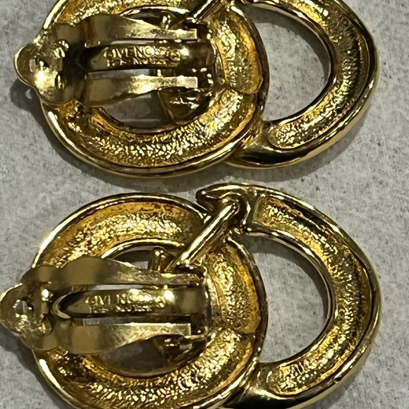 Vintage Givenchy Double Hoop Infinity Clip on Earrings Runway collection - Picture 5 of 7
